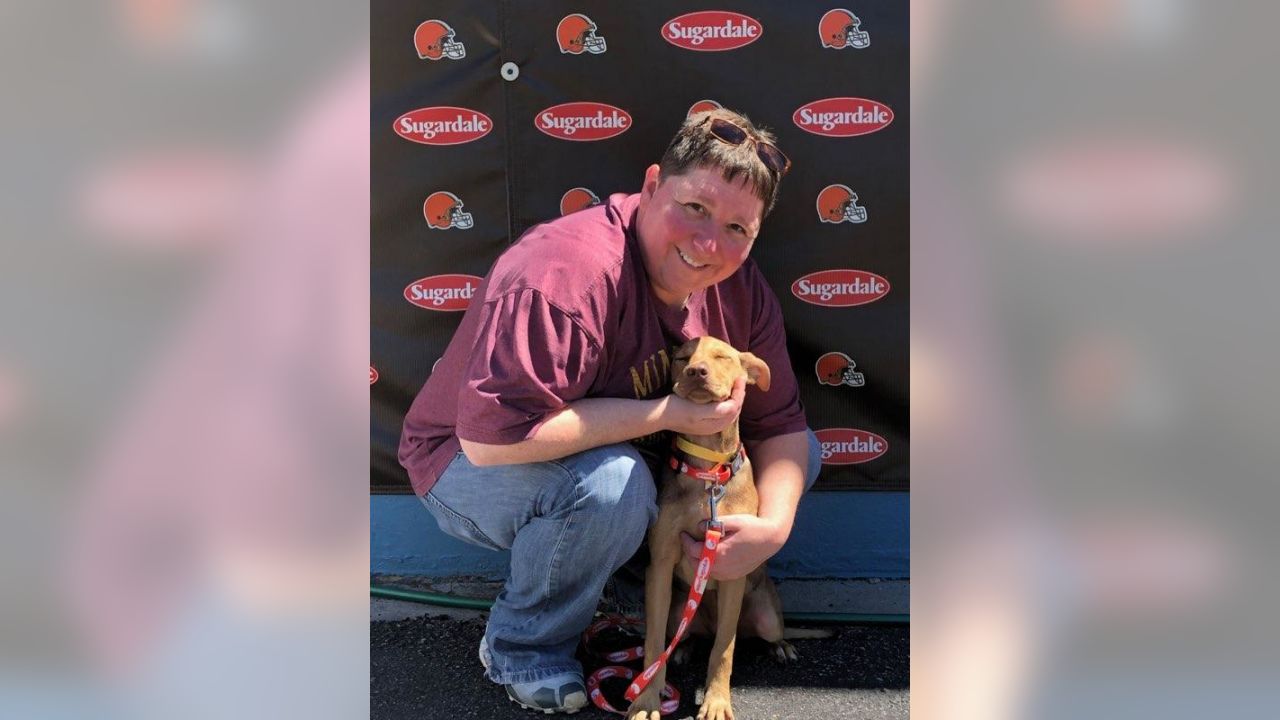 Sugardale Foods - The Sugardale Puppy Pound at Cleveland Browns