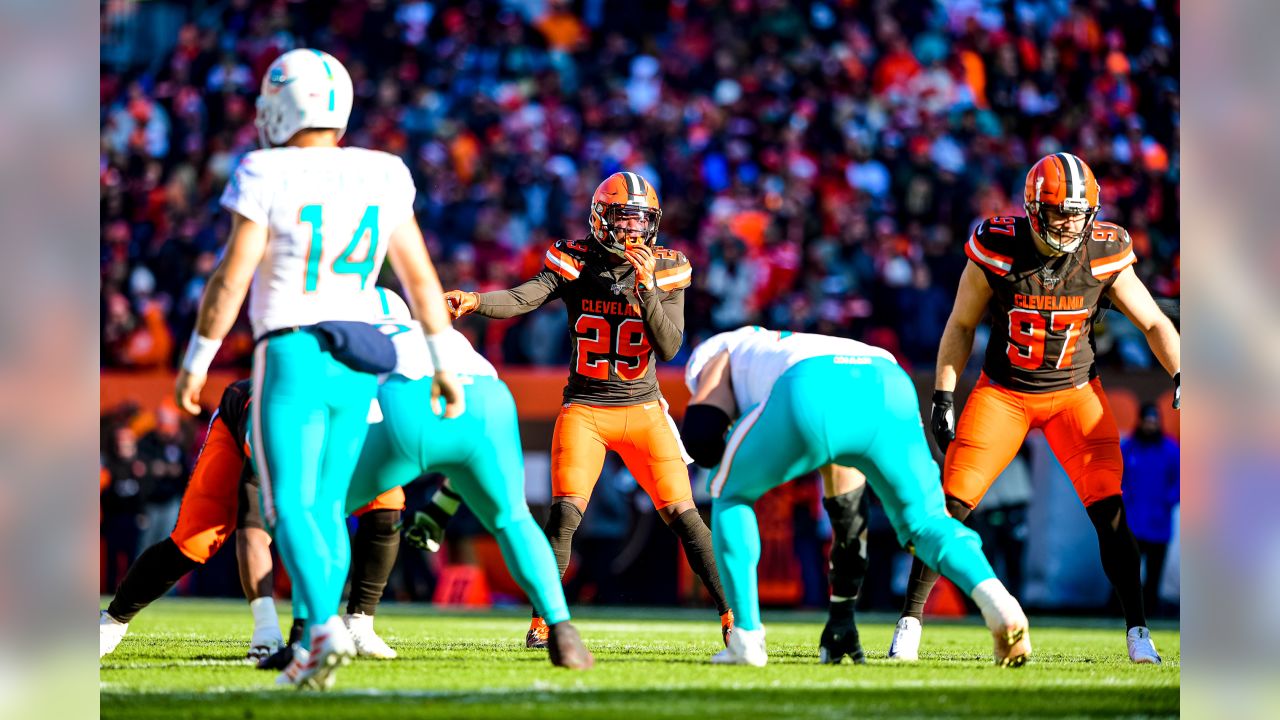 Photos: Week 12 - Browns vs. Dolphins Game Action