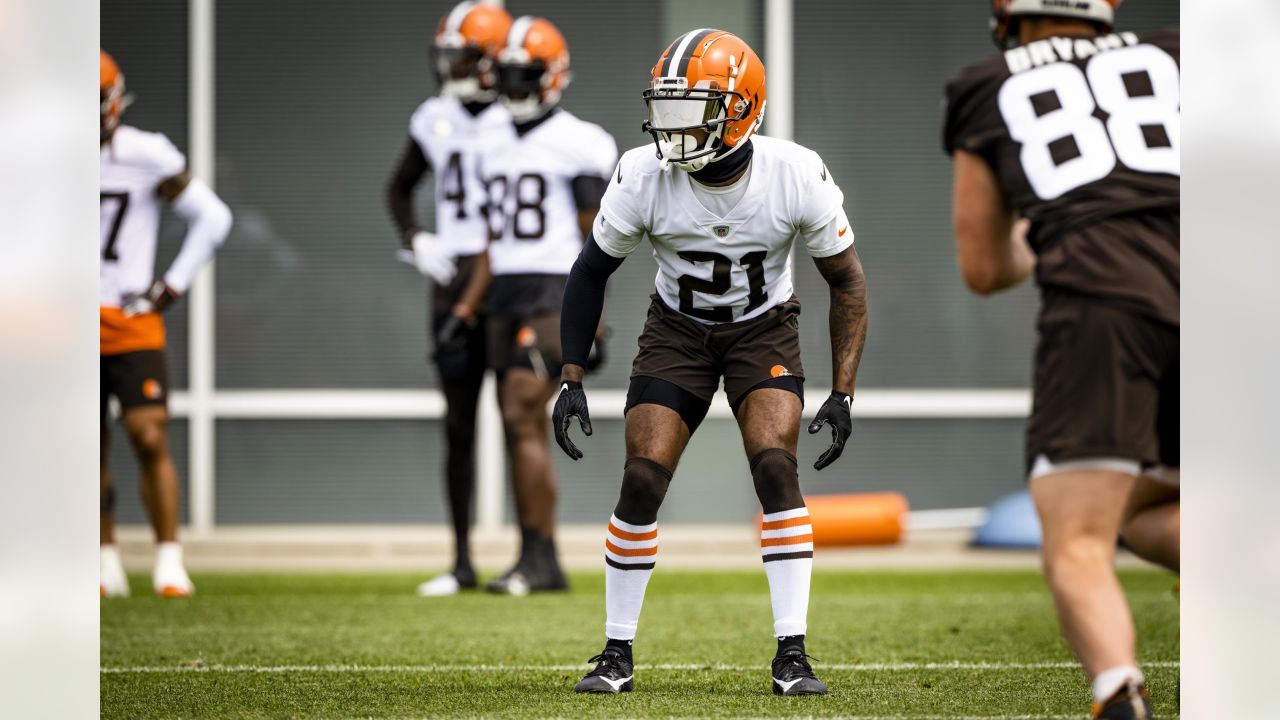 ESPN Cleveland on X: Watson was basically automatic, - @Jake_Trotter on  the first day of Browns mandatory mini-camp.  / X