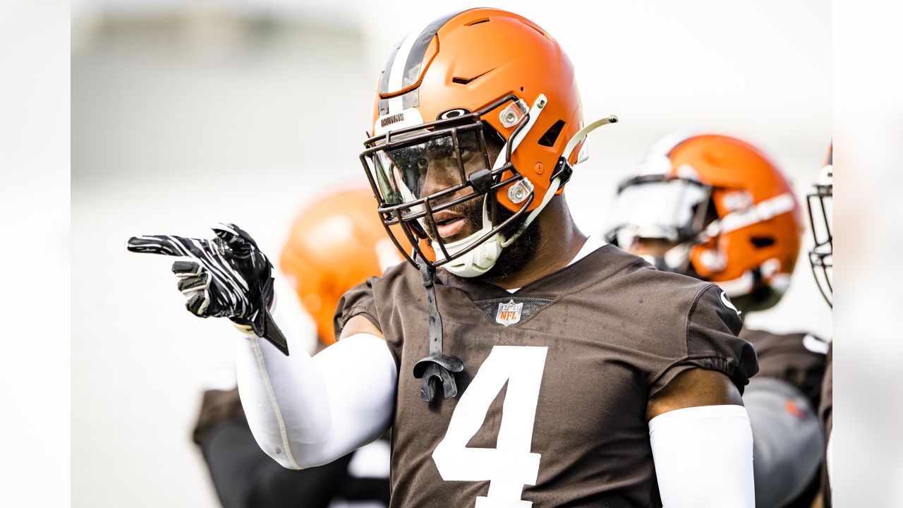 Browns designate LB Jeremiah Owusu-Koramoah for return from IR