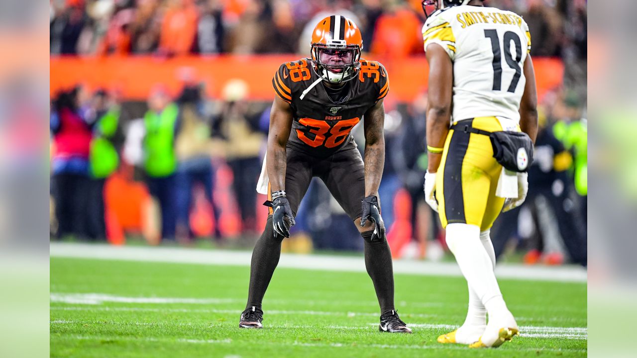 Photos: Week 11 - Browns vs. Steelers Game Action