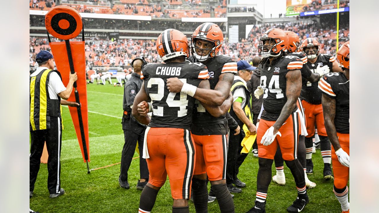 Bulldogs In The NFL - Image 34: Cleveland Browns running back Nick Chubb  (24) rushes against the Miami Dolphins during the first half of an NFL  football game, Sunday, Nov. 24, 2019