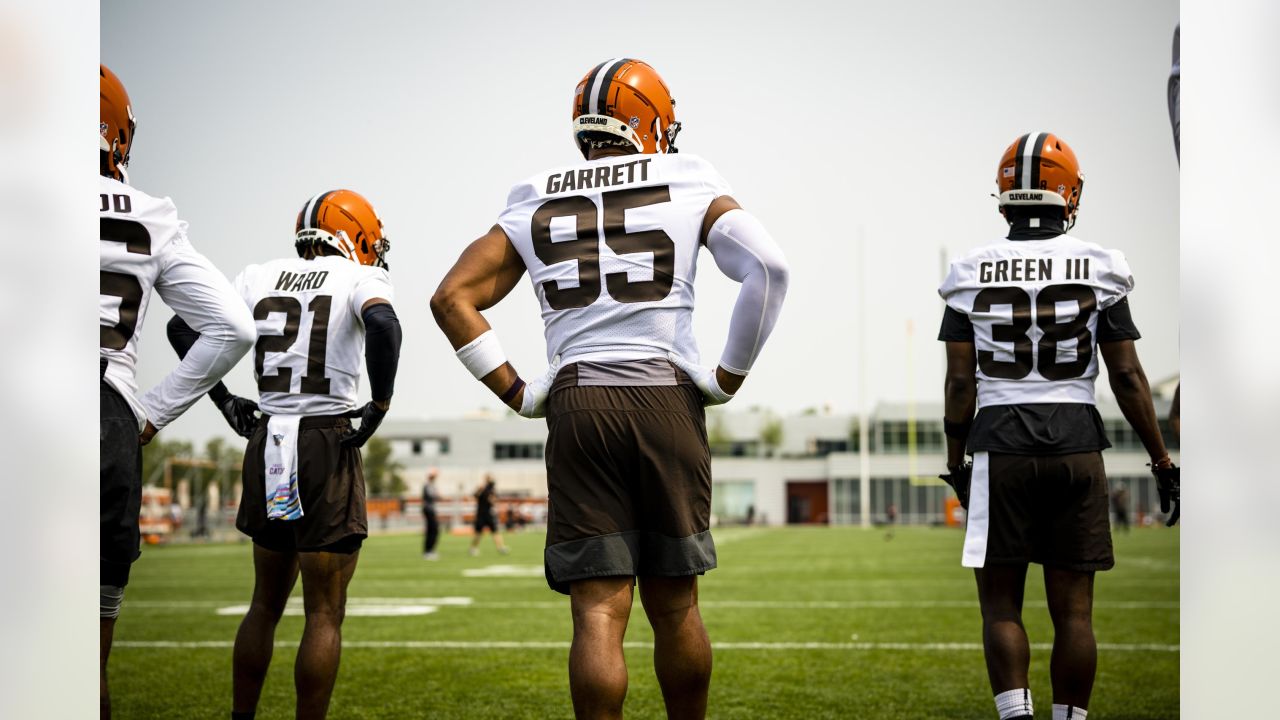 Dalvin Tomlinson ready to be run-stopper Browns desperately need –  News-Herald