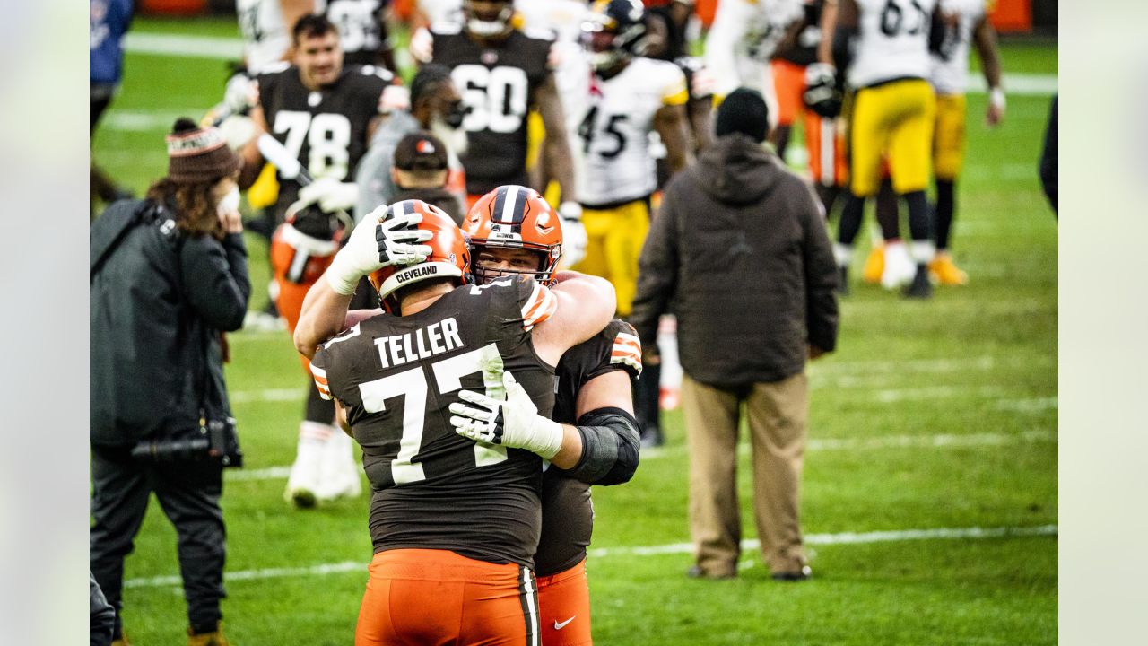 Joel Bitonio, Wyatt Teller part of Browns run game success