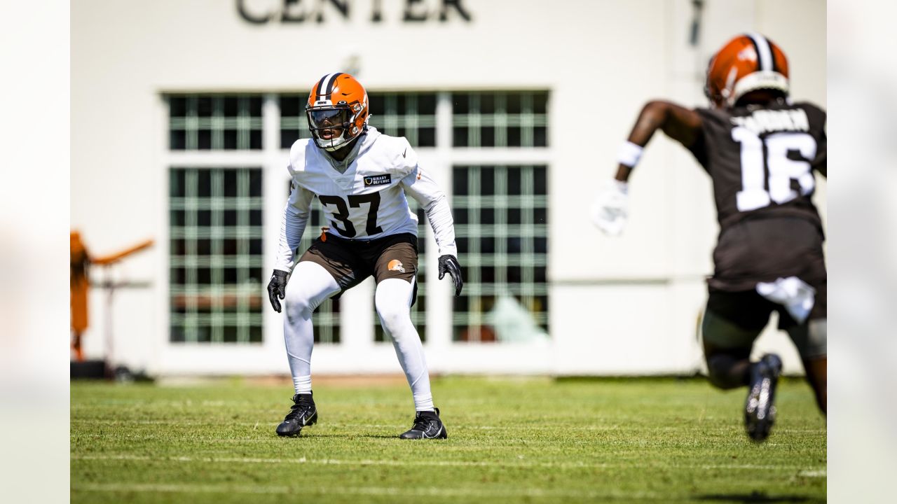 Sights and sounds from day two of Browns training camp in Greenbrier