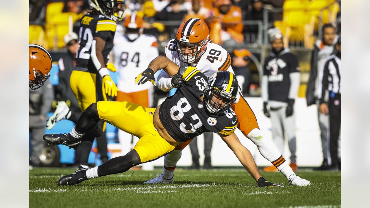 Cleveland Browns trail Pittsburgh Steelers, 7-0, after first quarter at  Heinz Field