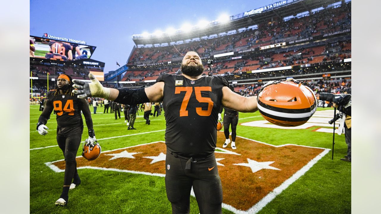 Browns Fan of the Year takes in Super Bowl, shares some game day