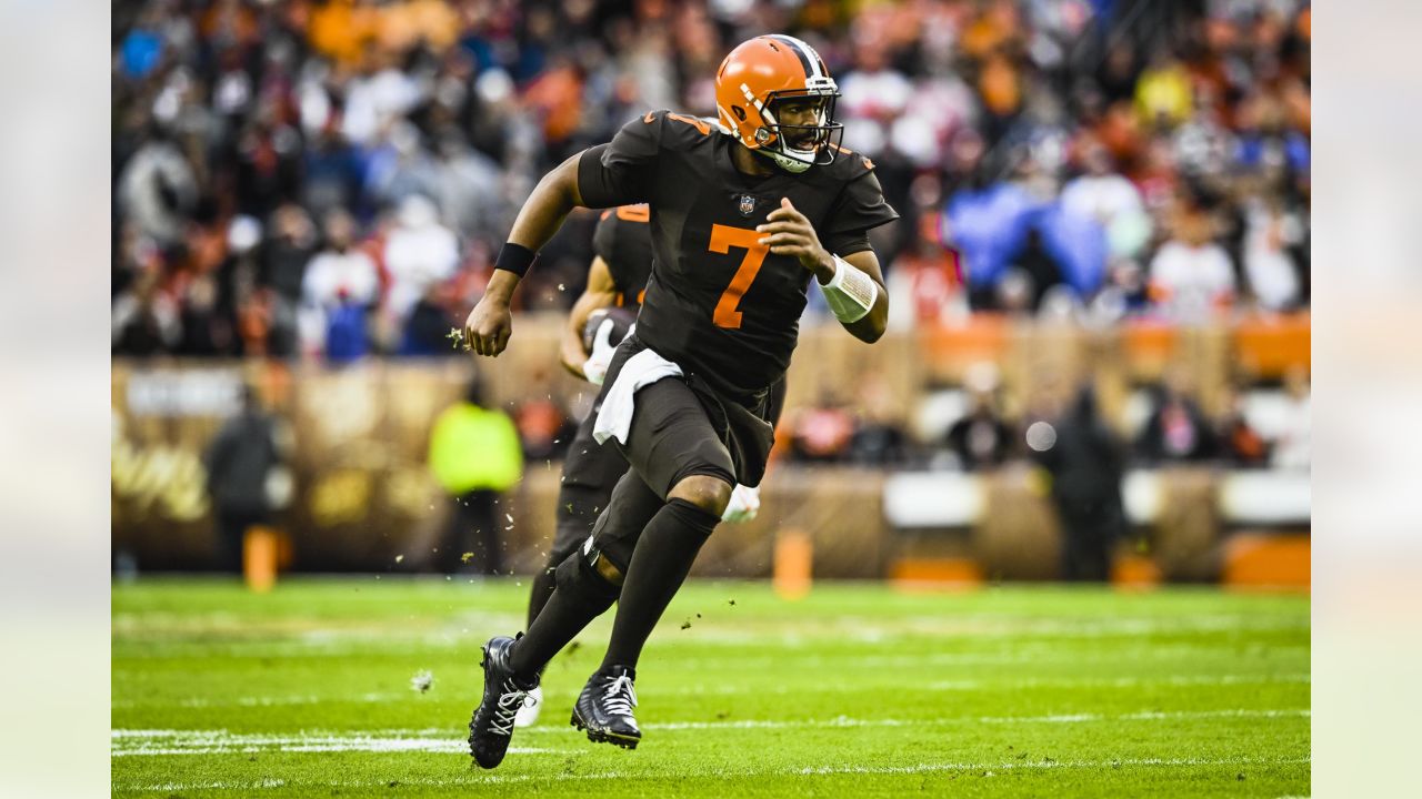 CLEVELAND, OH - NOVEMBER 27: A Cleveland Browns helmet on the field prior  to the National Football League game between the Tampa Bay Buccaneers and  Cleveland Browns on November 27, 2022, at