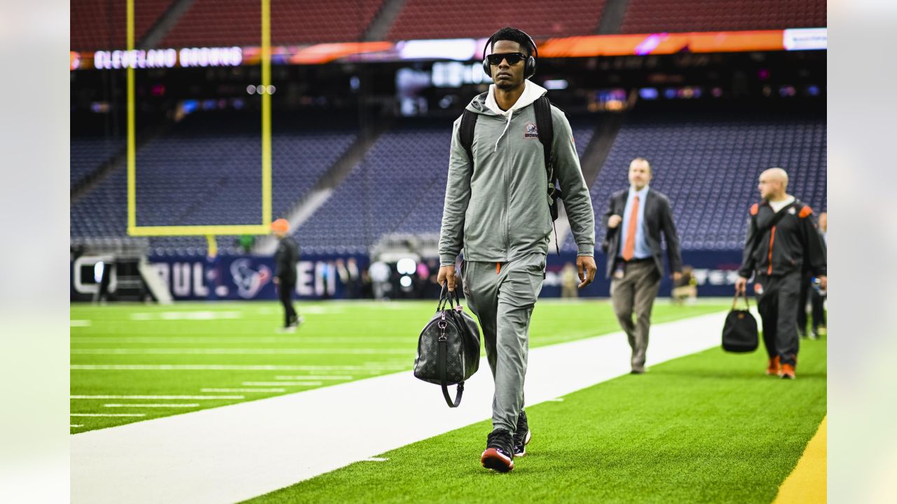 Photos: Week 13 - Browns at Texans Arrivals