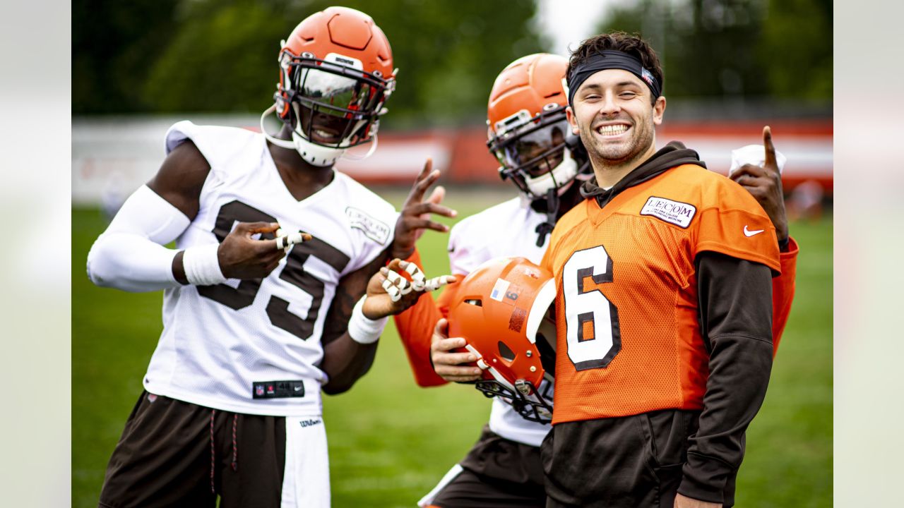 WATCH: Baker Mayfield hits tight end David Njoku for 71-yard touchdown - On3