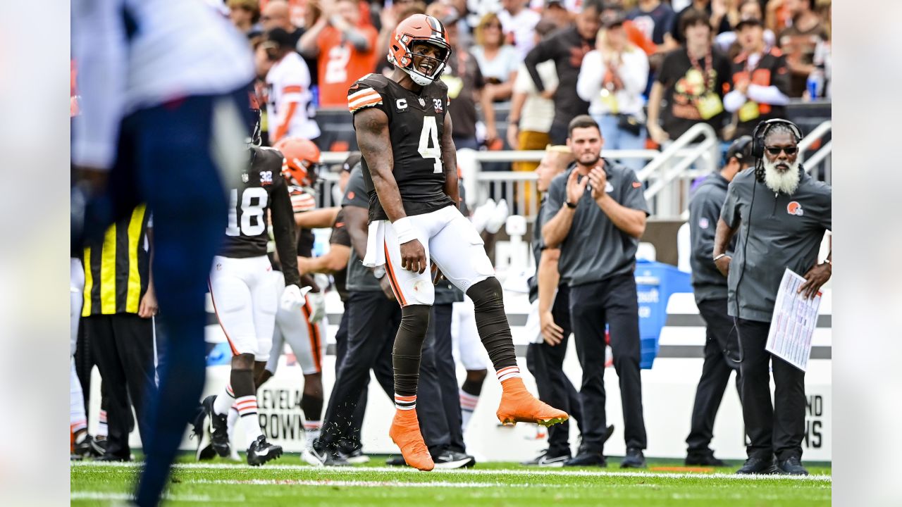 Cleveland Browns cornerback Martin Emerson Jr. (23) on defense during an  NFL football game against the Carolina Panthers, Sunday, Sep. 11, 2022, in  Charlotte, N.C. (AP Photo/Brian Westerholt Stock Photo - Alamy