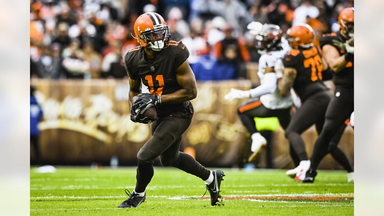 Cleveland Browns wide receiver Donovan Peoples-Jones (11) walks off of the  field at half time during an NFL football game against the Tampa Bay  Buccaneers, Sunday, Nov. 27, 2022, in Cleveland. (AP