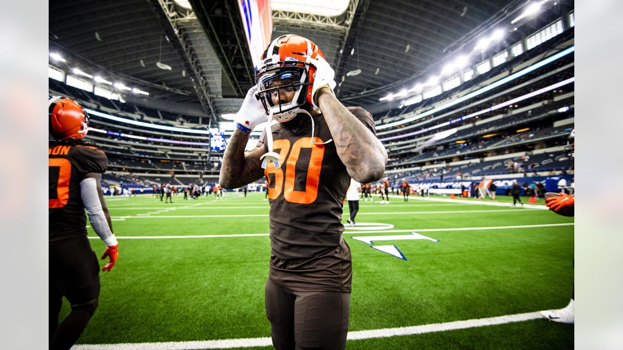 Cleveland Browns survive in Dallas, 49-38