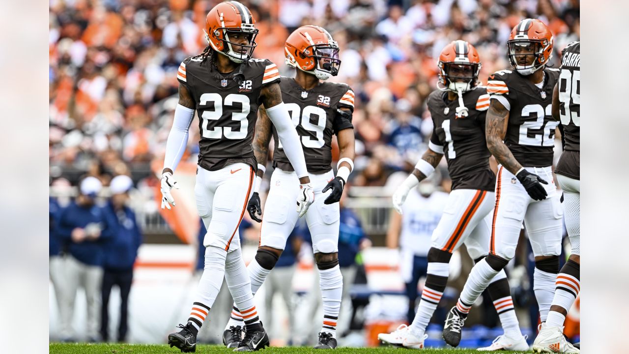 Cleveland Browns cornerback Martin Emerson Jr. (23) is shown during an NFL  football game against the Atlanta Falcons, Sunday, Oct. 2, 2022, in  Atlanta. (AP Photo/John Amis Stock Photo - Alamy