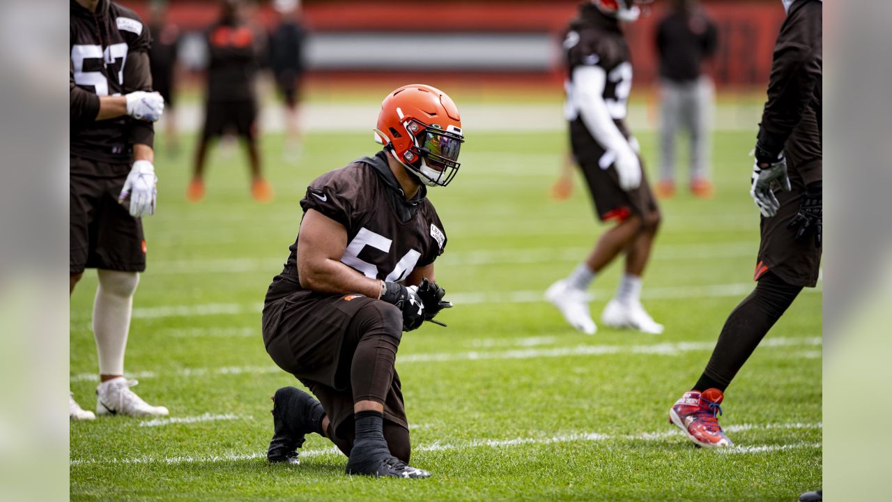 Browns coach Freddie Kitchens not optimistic defensive end Olivier Vernon  will be able to face Steelers on Thursday