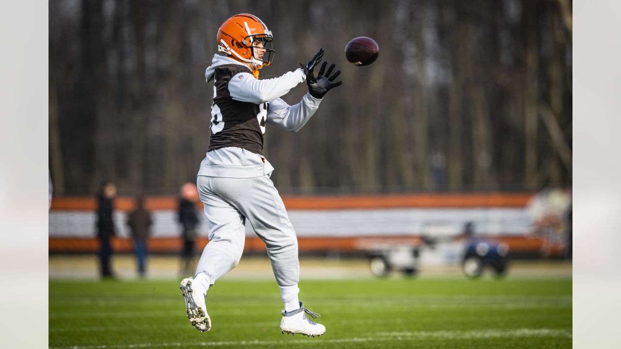 Browns show appreciation for Jarvis Landry before his return to Cleveland