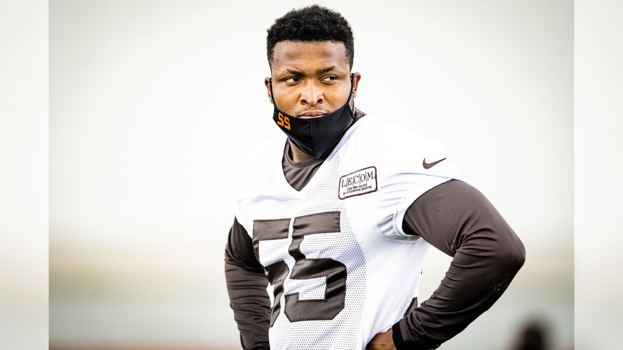 Raiders CB wonders if Browns' J.C. Tretter being president of