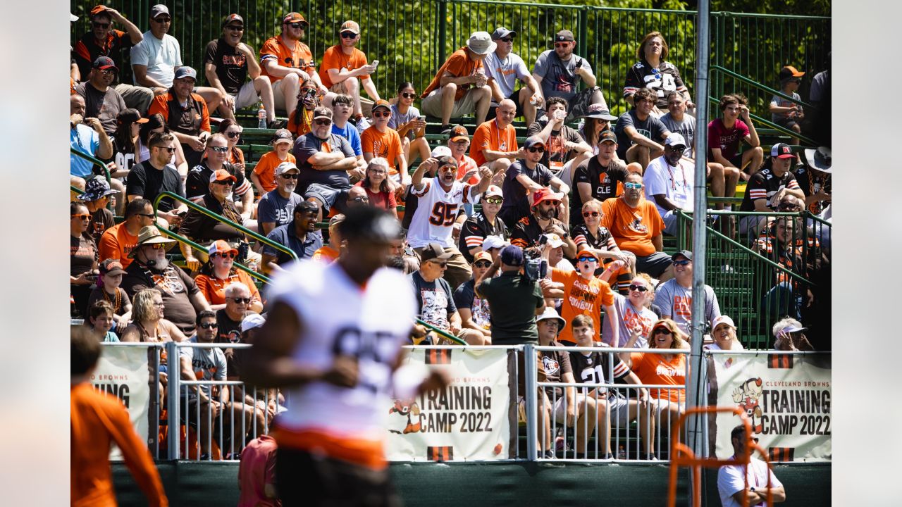 Cleveland Browns Training Camp Recap: Day 4 - Live in Berea - Dawgs By  Nature