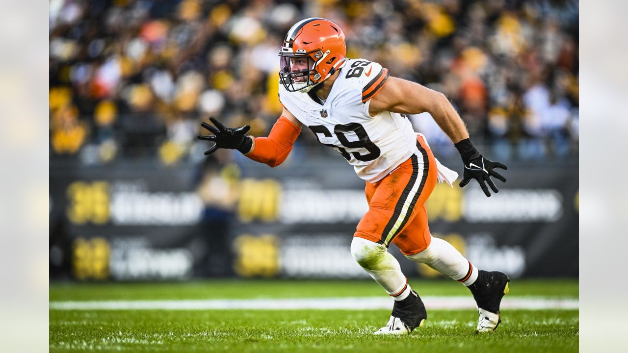 Cleveland Browns trail Pittsburgh Steelers, 7-0, after first quarter at  Heinz Field