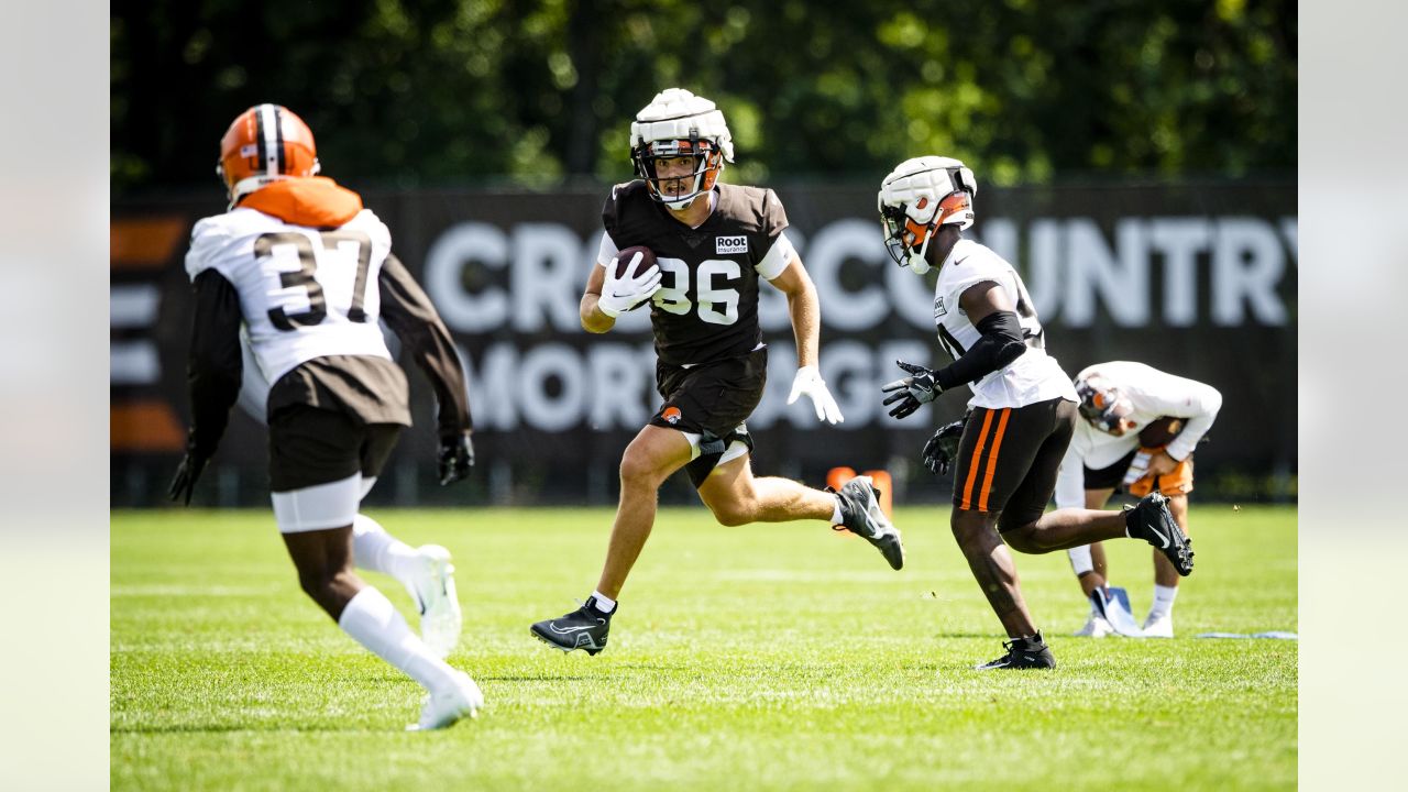 Denzel Ward bulks up and works on his ball skills: Browns Training Camp  observations Day 3 