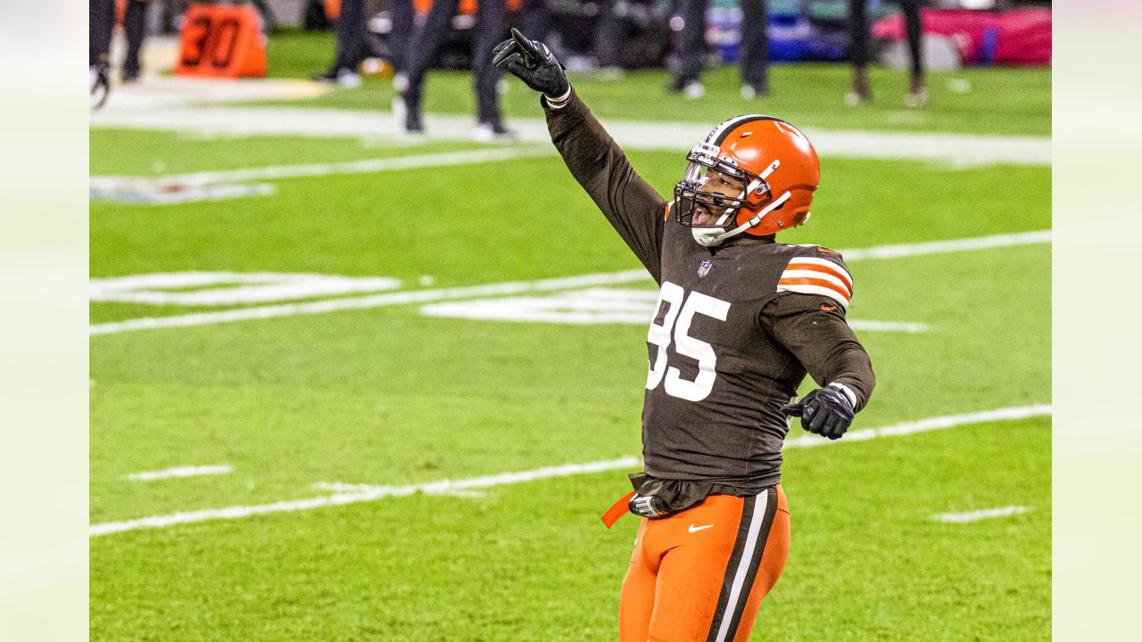 Jedrick Wills Jr. #71 of the Cleveland Browns walks to the bench