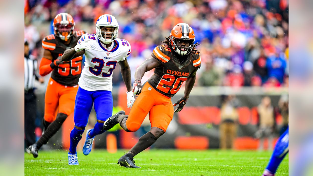 Photos: Week 10 - Browns vs. Bills Game Action