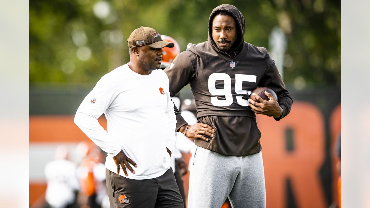 Cleveland Browns defensive coordinator Joe Woods stands on the field prior  to the start of an NFL football game against the Tampa Bay Buccaneers,  Sunday, Nov. 27, 2022, in Cleveland. (AP Photo/Kirk