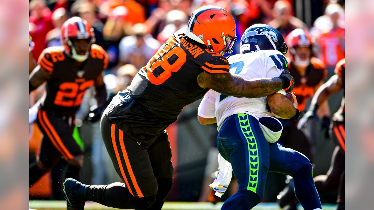 Seattle Seahawks quarterback Russell Wilson (3) warms up before an NFL  football game against the Cleveland Browns, Sunday, Oct. 13, 2019, in  Cleveland. The Seahawks won 32-28. (AP Photo/David Richard Stock Photo -  Alamy