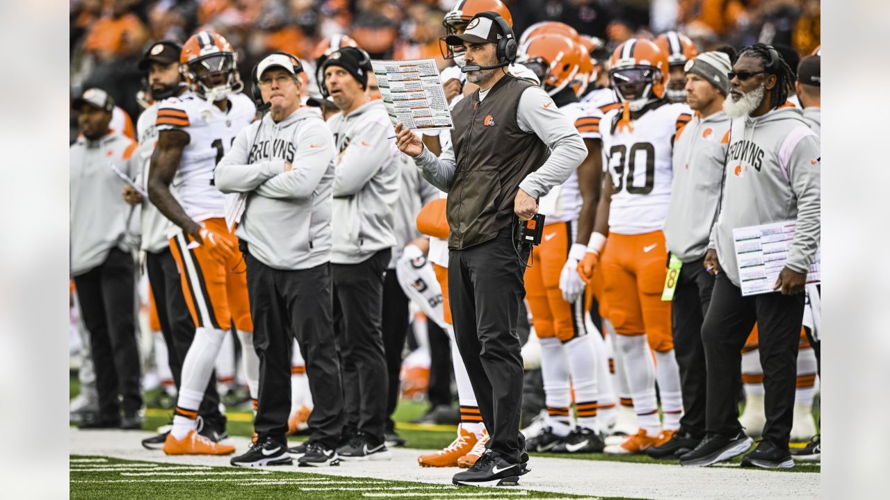 Browns' late comeback attempt falls short in 21-20 preseason loss