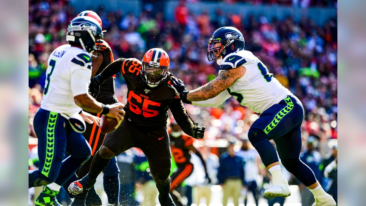 Cleveland Browns quarterback Baker Mayfield (6) looks to pass during an NFL  football game against the Seattle Seahawks, Sunday, Oct. 13, 2019, in  Cleveland. The Seahawks won 32-28. (AP Photo/David Richard Stock Photo -  Alamy