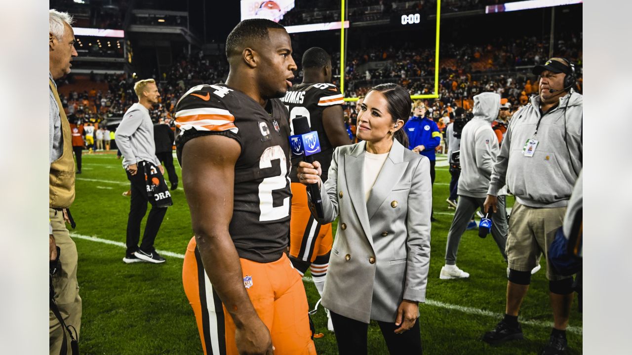 Chubb, Cooper star as Browns grind out TNF win over Steelers