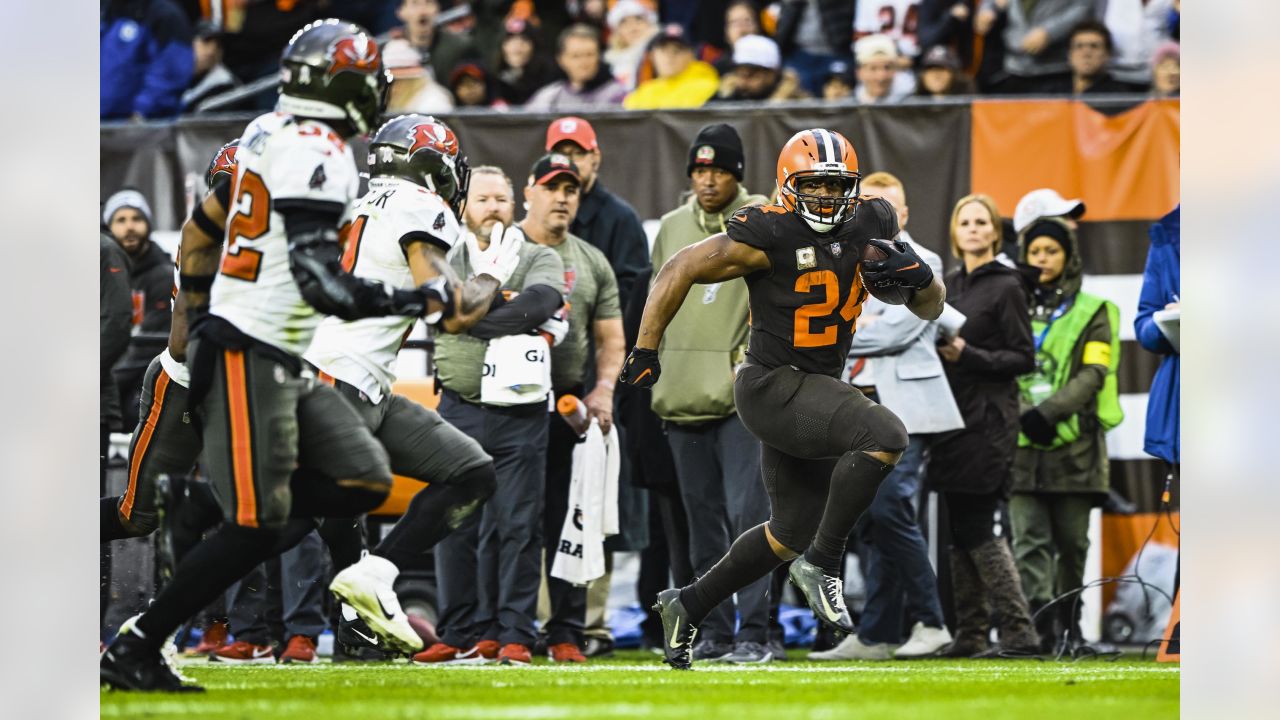 Nick Chubb in the history books, Cleveland Browns get to 2-1