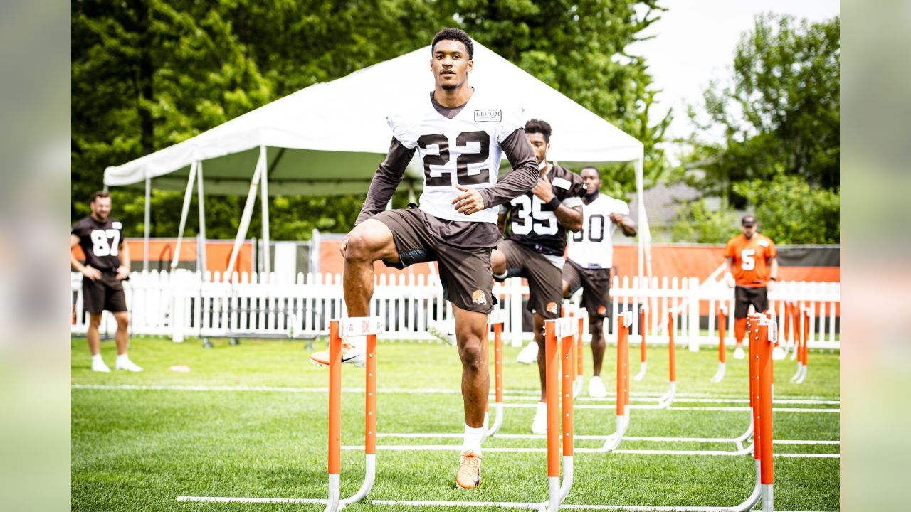 Stefanski preaches patience as Browns ramp up in unique camp