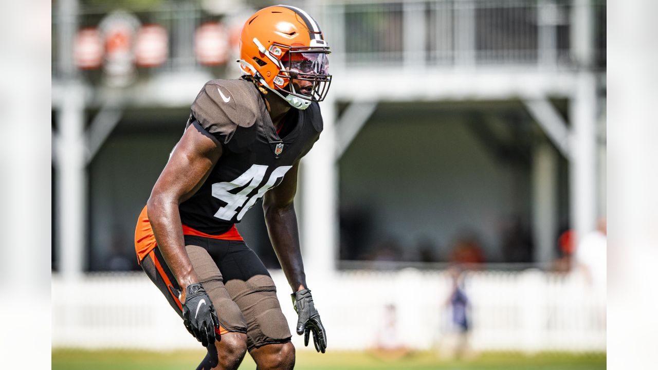 Browns training camp: Jadeveon Clowney, Myles Garrett shaping up to be  dynamic duo - The Athletic