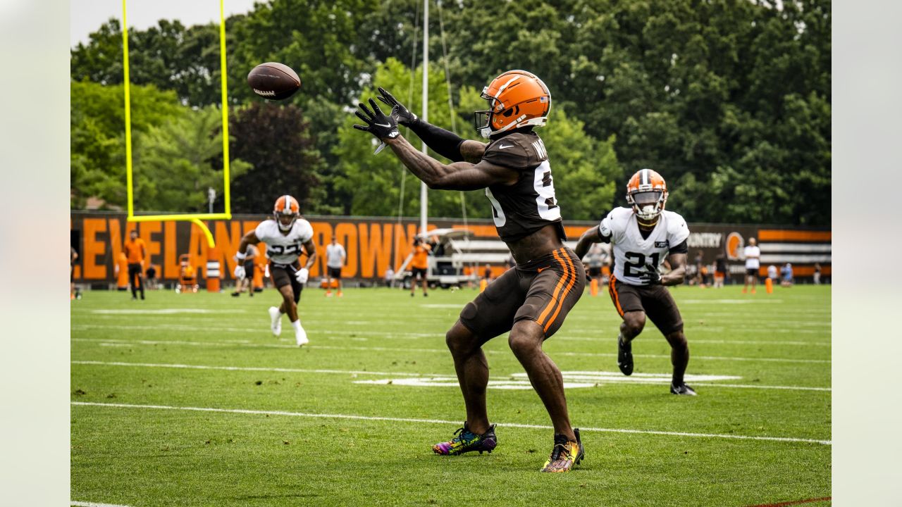 Denzel Ward bulks up and works on his ball skills: Browns Training Camp  observations Day 3 