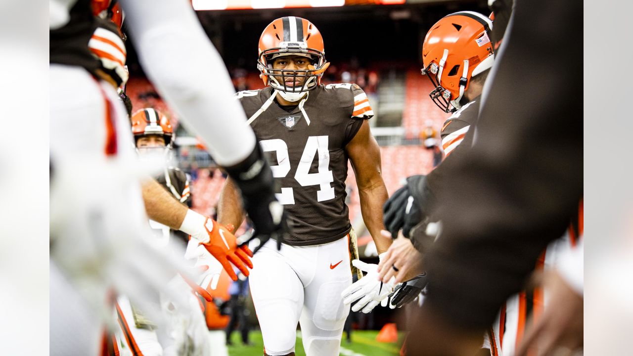 Graphic: Nick Chubb, Jim Brown near top of YPC in NFL history