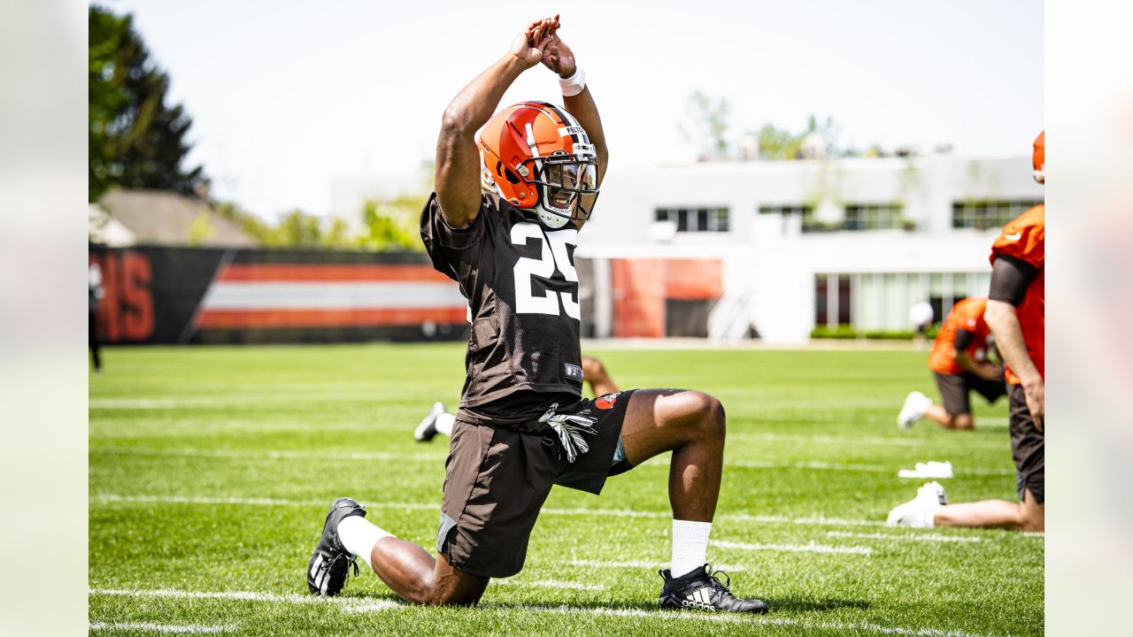 Cleveland Browns Rookie Minicamp Report - Friday Sessions - Dawgs By Nature