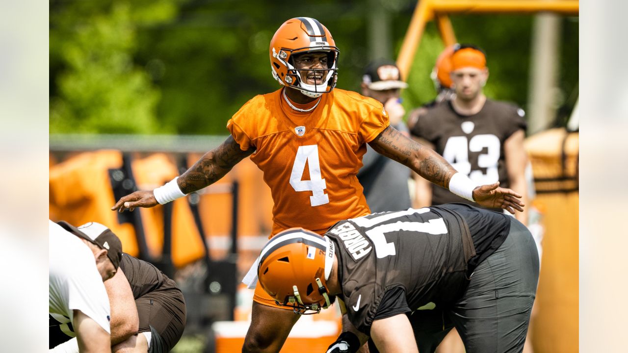 Browns get Deshaun Watson, Elijah Moore health updates ahead of season  opener