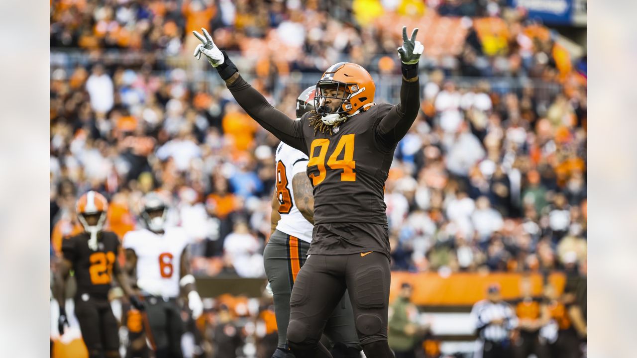 Photos: Week 12 - Buccaneers at Browns Game Action