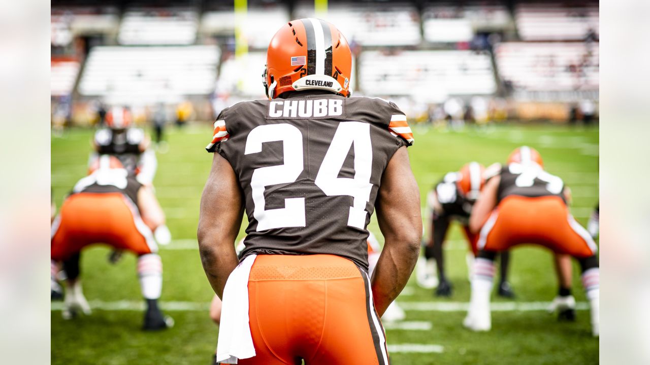 Steelers Send Message to Browns RB Nick Chubb Ahead of Matchup