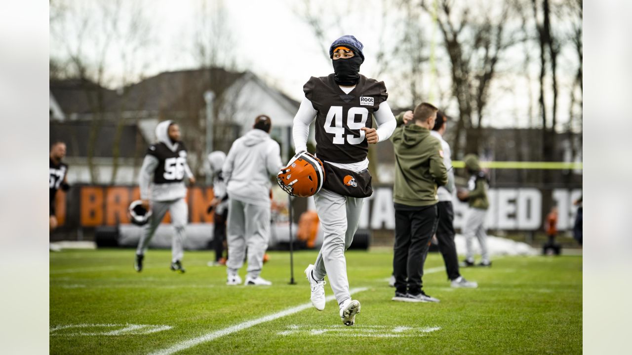 Browns linebacker Reggie Ragland looking to build on Week 16 team-best  defensive performance, secure future in Cleveland 