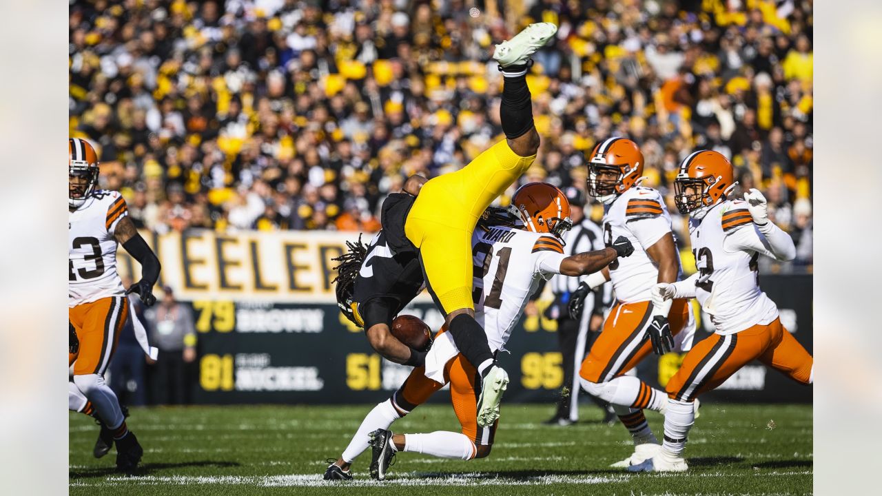 Browns hold fourth-quarter lead this time, beat Steelers – Orange County  Register
