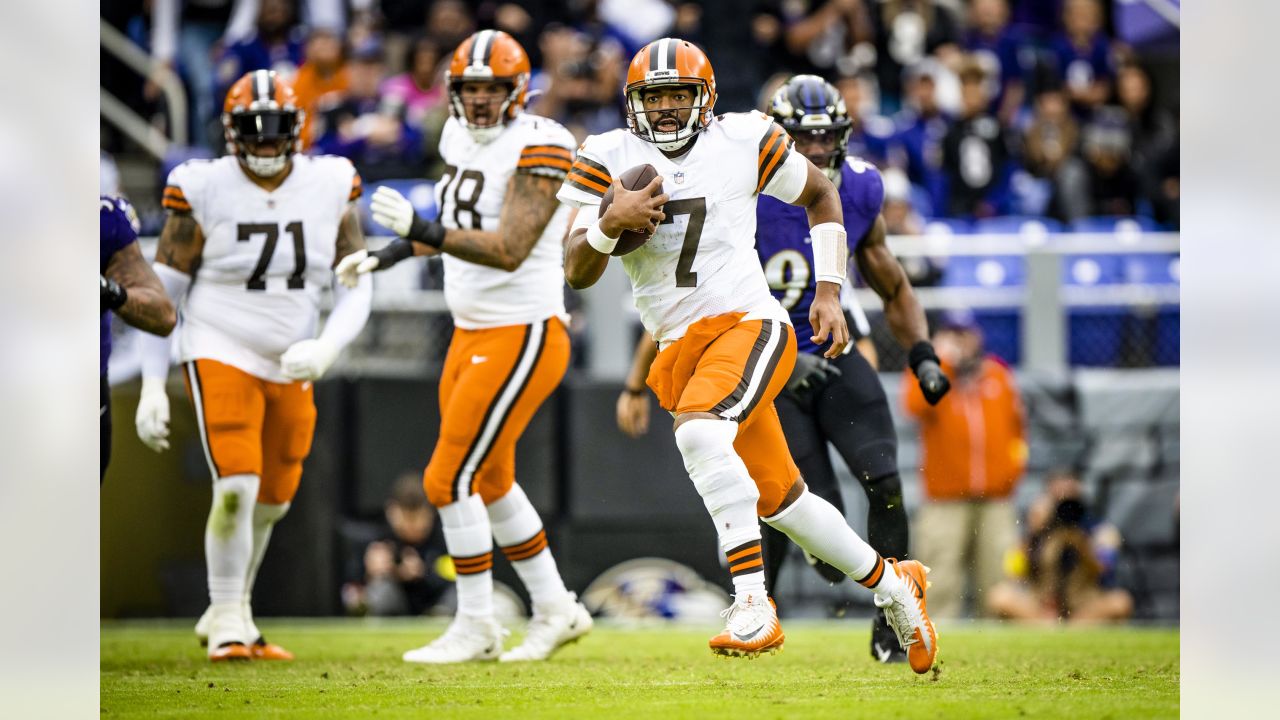 Cleveland Browns Defense Dominates NFL with Efficient Performance - BVM  Sports