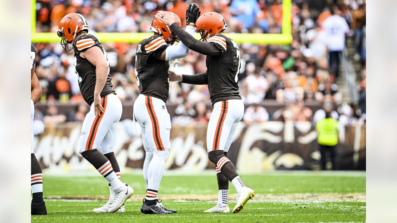 Cleveland Browns cornerback Martin Emerson Jr. (23) on defense during an  NFL football game against the Carolina Panthers, Sunday, Sep. 11, 2022, in  Charlotte, N.C. (AP Photo/Brian Westerholt Stock Photo - Alamy