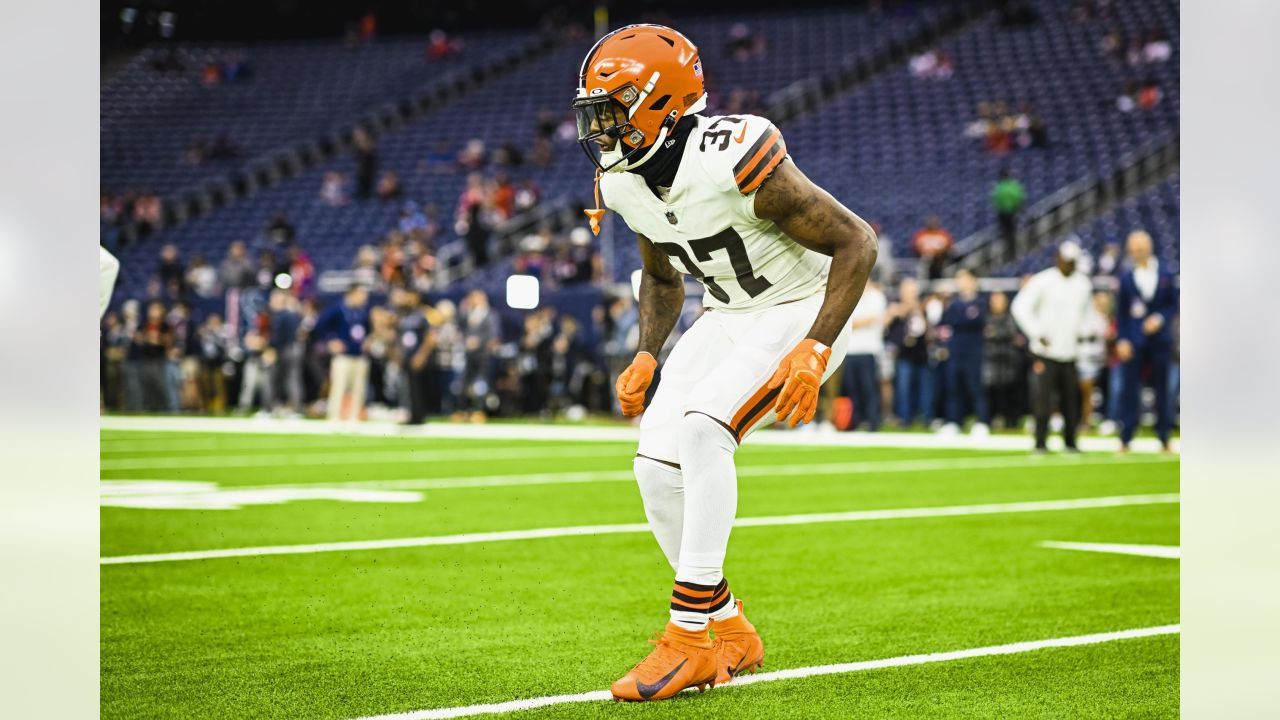 December 4, 2022: Cleveland Browns safety D'Anthony Bell (37