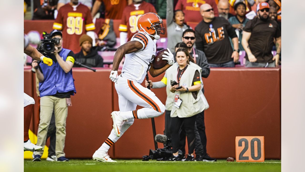 Amari Cooper shows value to Browns with 2 TDs vs Commanders - The