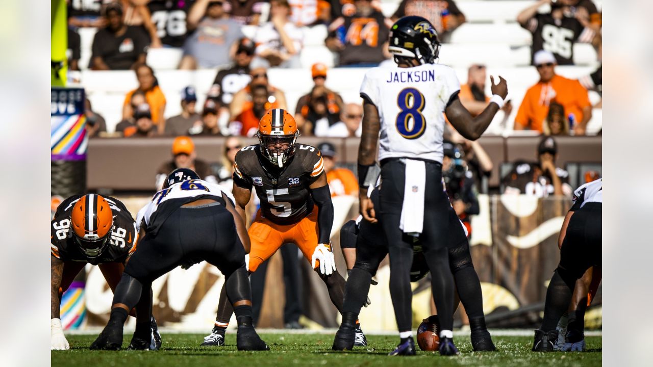 Browns offense struggles in loss to Ravens