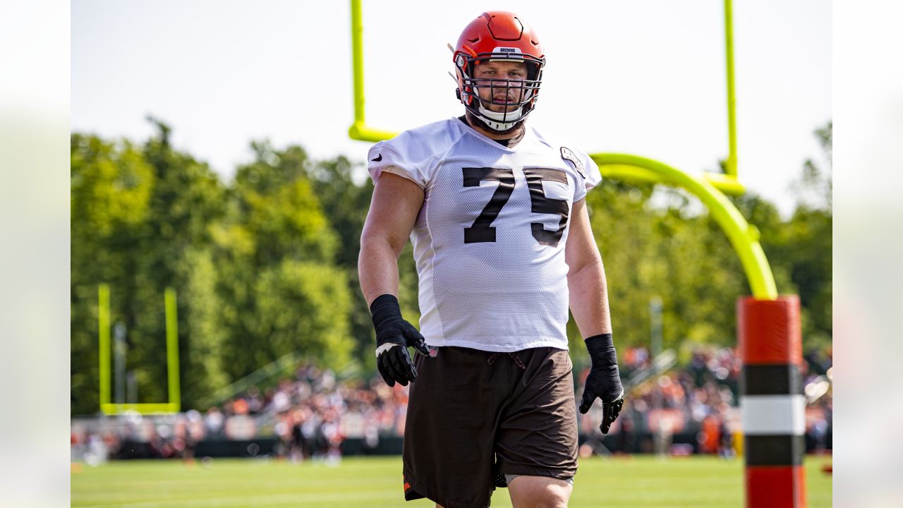 Joel Bitonio, Wyatt Teller part of Browns run game success