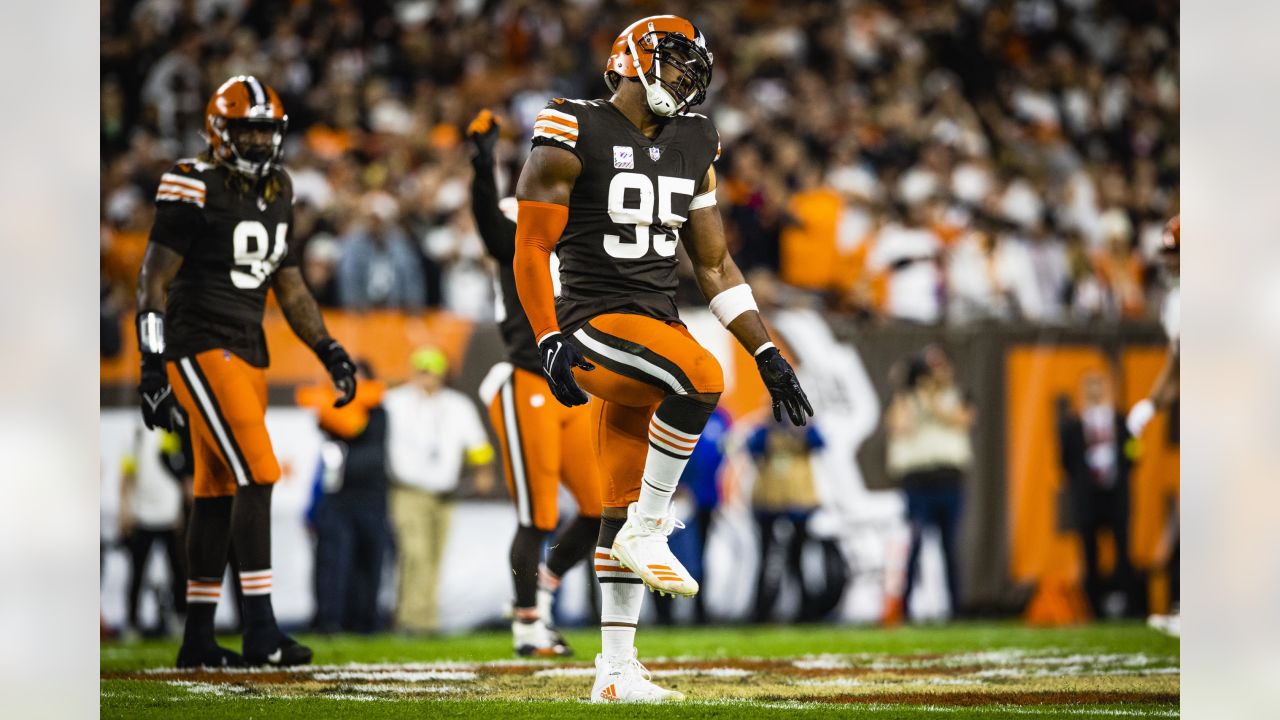 An 'upside-down' season for the Browns turns a corner at the bye week