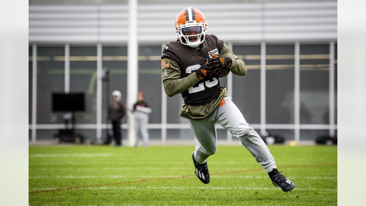 David Bell Cleveland Browns Game-Used #18 White Jersey vs. Baltimore Ravens  on October 23 2022